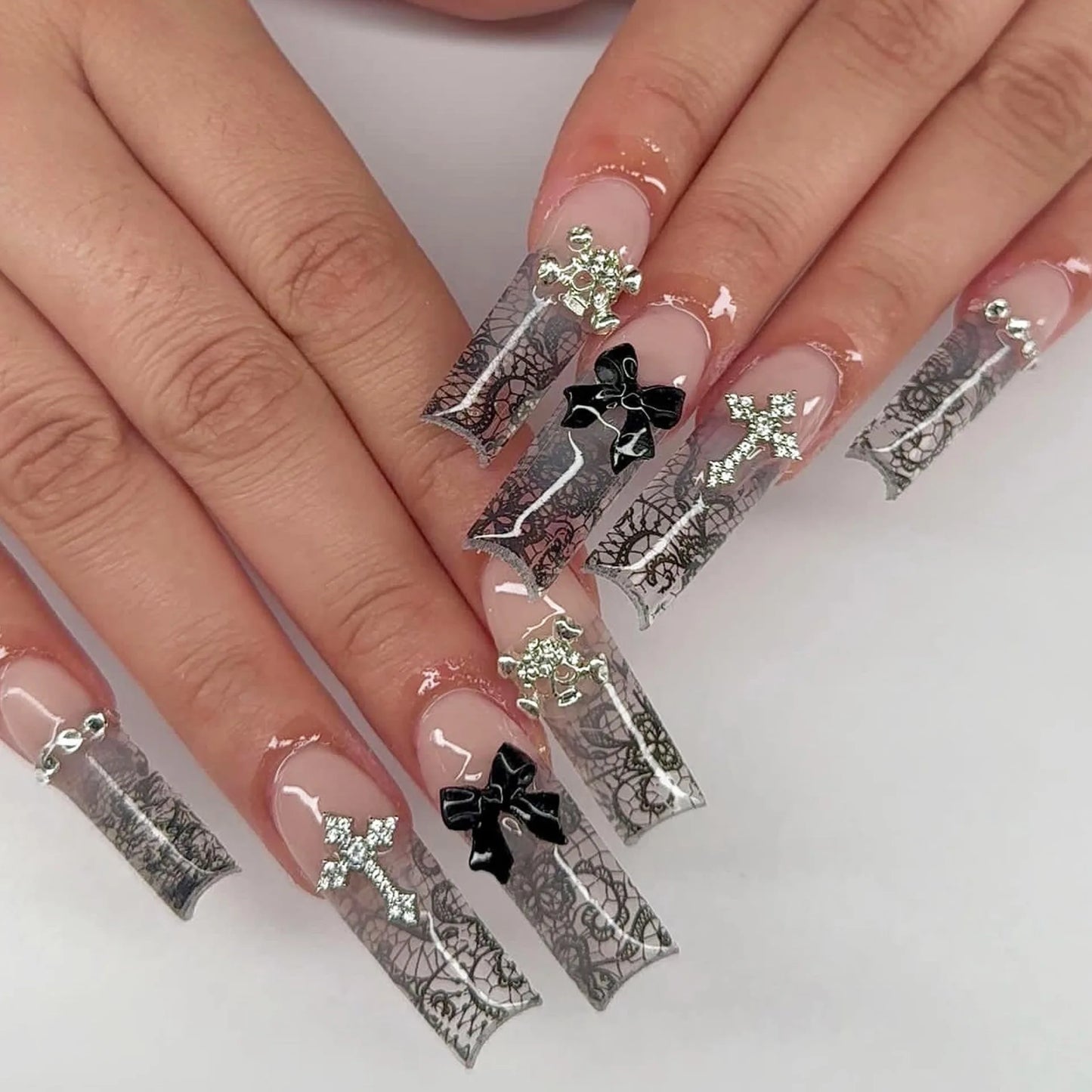 High Quality Luxury Designed Reusable Printed False Nails Short Custom Acrylic Press on Nails Artificial Nails for Woman
