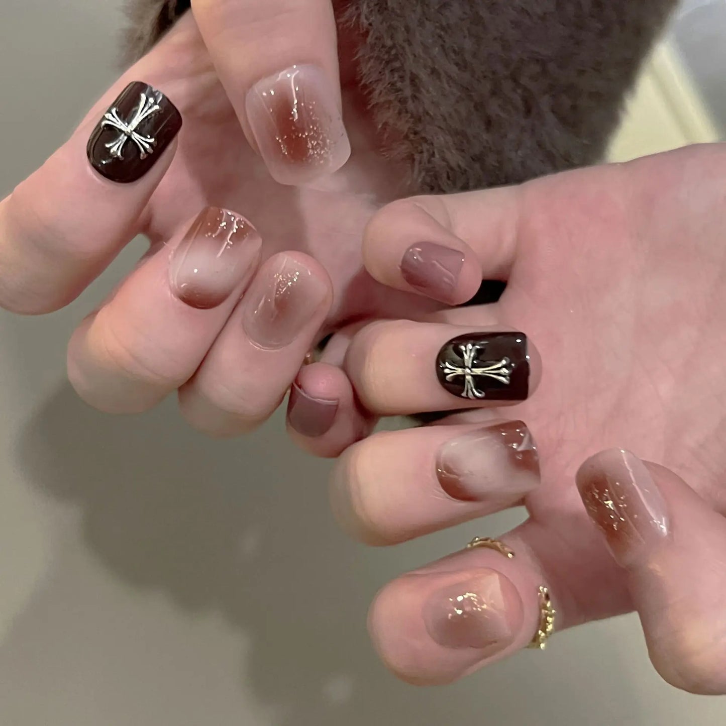 High Quality Luxury Designed Reusable Printed False Nails Short Custom Acrylic Press on Nails Artificial Nails for Woman