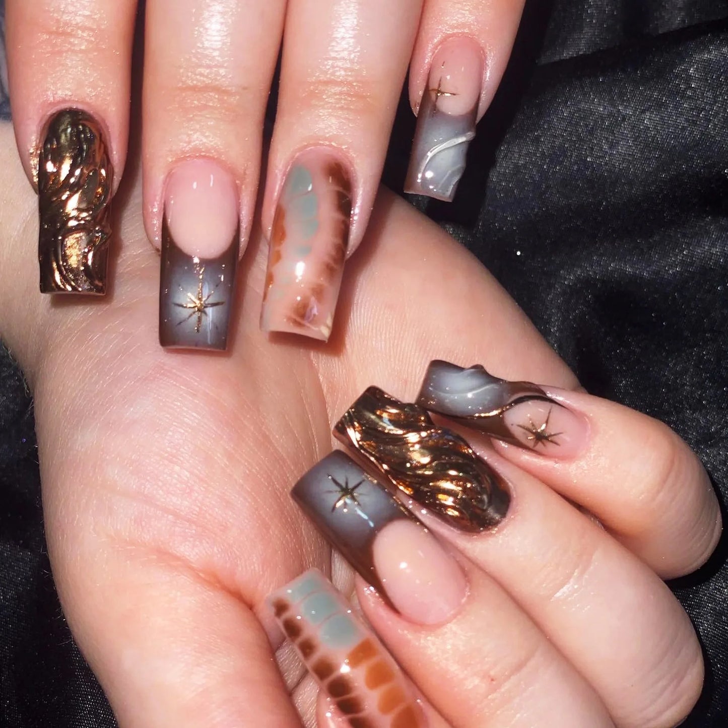 High Quality Luxury Designed Reusable Printed False Nails Short Custom Acrylic Press on Nails Artificial Nails for Woman
