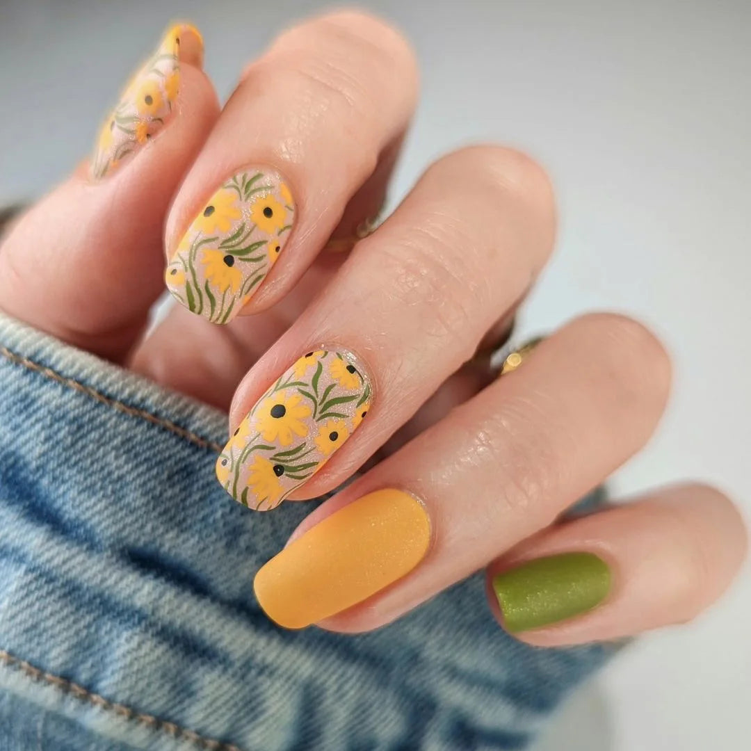High Quality Luxury Designed Reusable Printed False Nails Short Custom Acrylic Press on Nails Artificial Nails for Woman