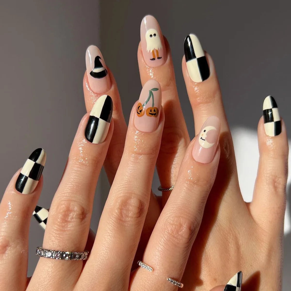 High Quality Luxury Designed Reusable Printed False Nails Short Custom Acrylic Press on Nails Artificial Nails for Woman