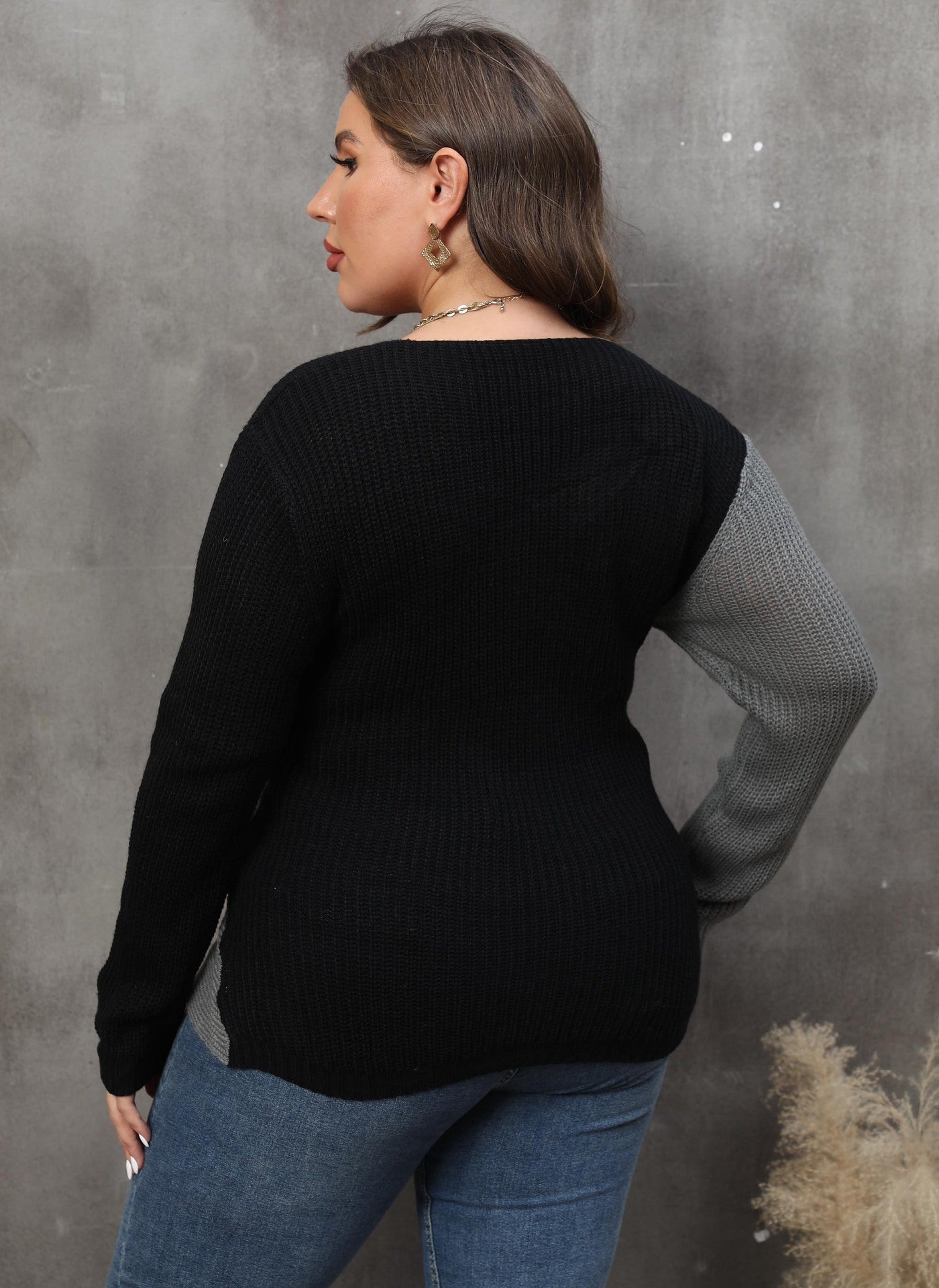 Autumn Winter Women Tops plus Size Women Clothes Color Contrast Patchwork Deep V Plunge Cross Sexy Sweater
